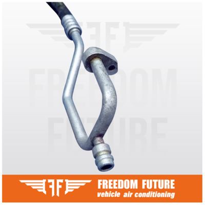 97762-2H000 Discharge AC Hose OEM Hyundai Elantra Kia Ceed 1.6L 06-11